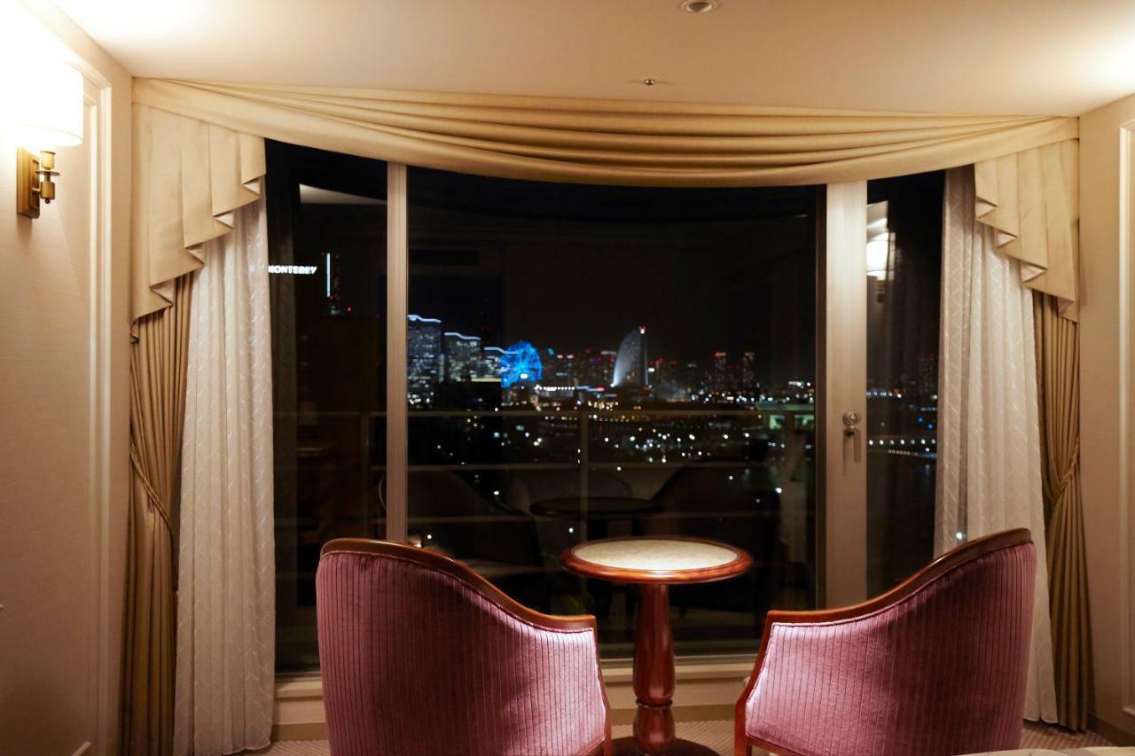 Hotel New Grand Γιοκοχάμα Εξωτερικό φωτογραφία View from a suite at the hotel